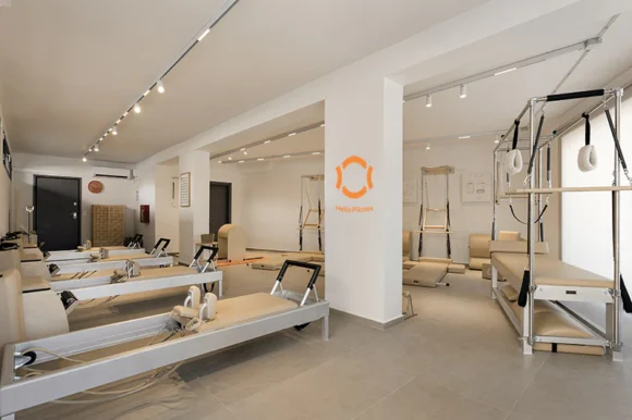 HELLO PILATES BY PAVLINA JOUVARA