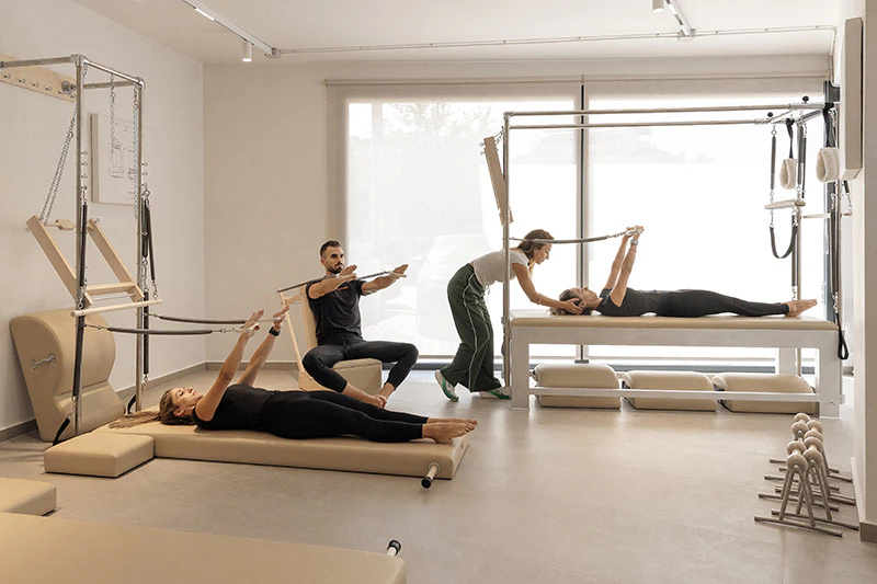 HELLO PILATES BY PAVLINA JOUVARA HELLO PILATES BY PAVLINA JOUVARA